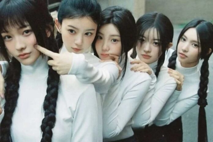 Fan group Team Bunnies từng gây chú ý với hoạt động gây quỹ, trước khi bị phát hiện do một cá nhân vị thành niên điều hành (Ảnh: Internet)