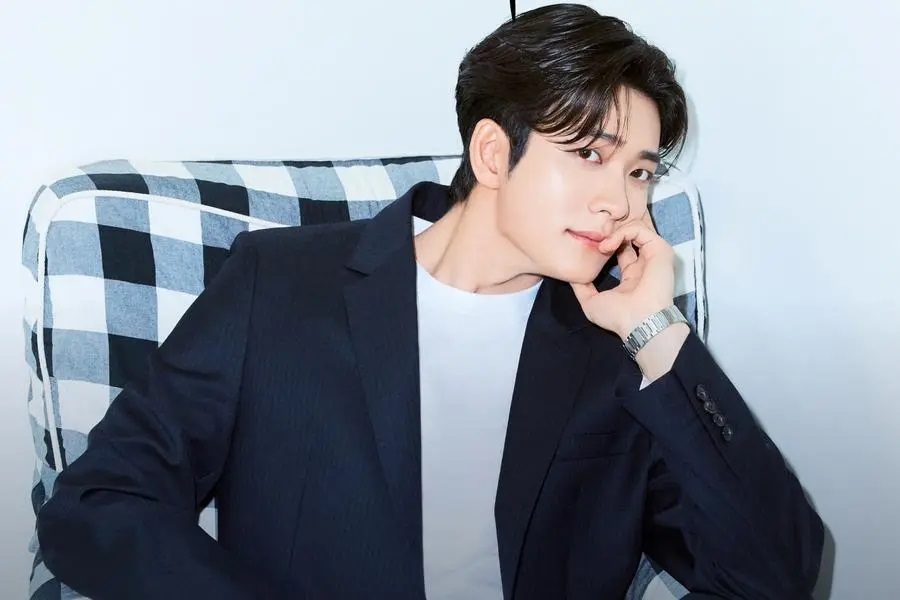 Kang Tae Oh chuẩn bị khởi động tour fan meeting 2026 “O’Hour”, hứa hẹn mang đến những khoảnh khắc giao lưu đặc biệt với người hâm mộ toàn cầu (Ảnh: Internet)