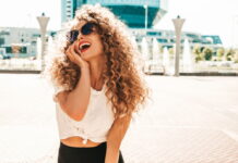 Tóc xoăn tự nhiên