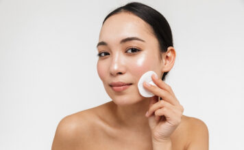 Ô nhiễm khói bụi ảnh hưởng thế nào tới làn da? Cách làm sạch da đúng cách Homepage