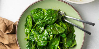 lợi ích của rau bina đối với sức khỏe