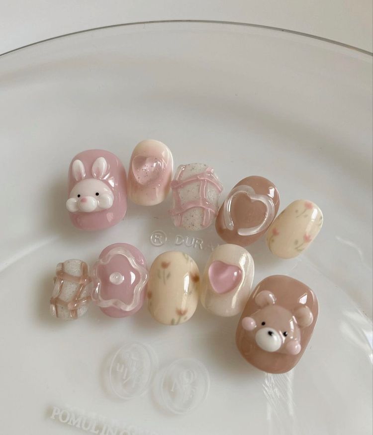 Nail thỏ mix gấu