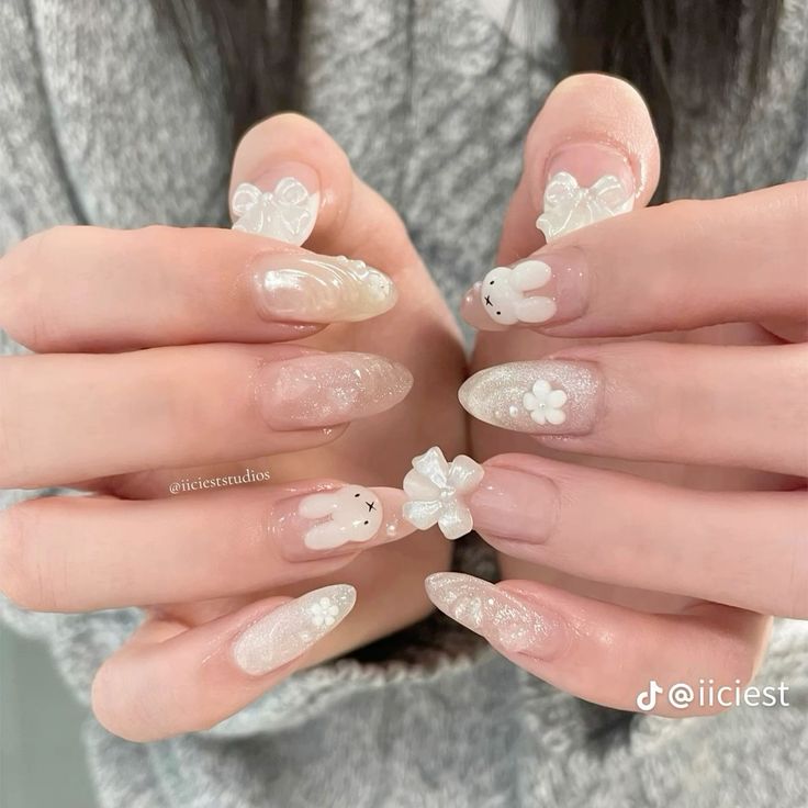 Nail trắng sữa nhẹ nhàng thanh lịch