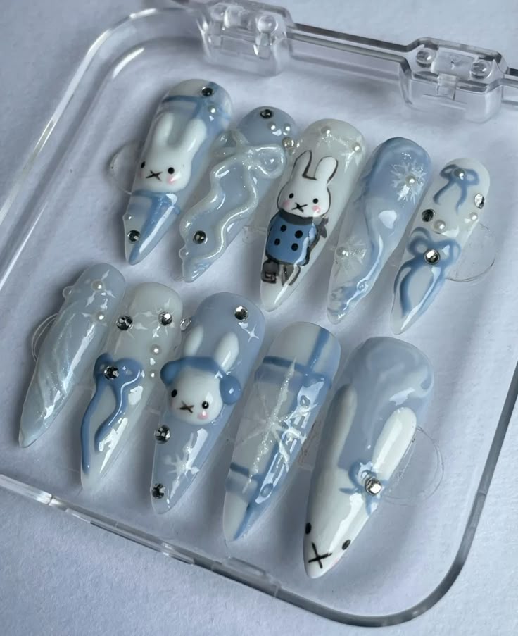 Nail thỏ màu xanh siêu cute