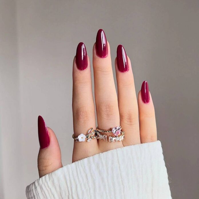 Đỏ nam việt quất (Cranberry Red