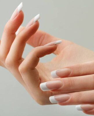 Ăn gì để móng khỏe đẹp từ bên trong? 7 loại thực phẩm bạn nên bổ sung ngay Ăn gì để móng khỏe đẹp từ bên trong