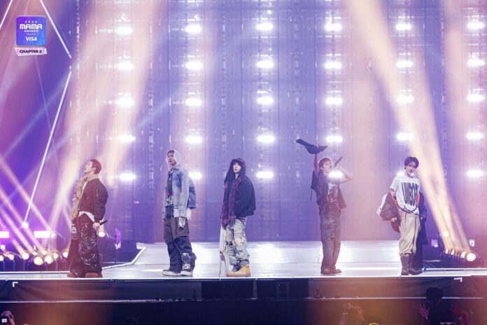 Sân khấu biểu diễn bùng nổ của CORTIS kéo theo thành tích trực tuyến tăng mạnh (Ảnh: Internet)