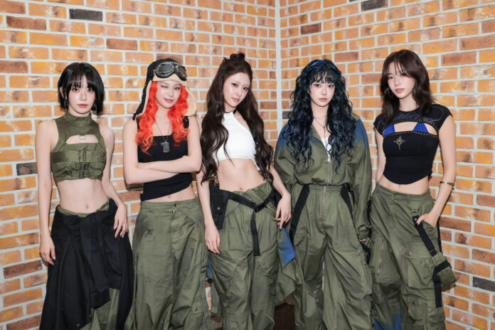 LE SSERAFIM dự kiến biểu diễn hai ca khúc "ăn khách" (Ảnh: Internet)