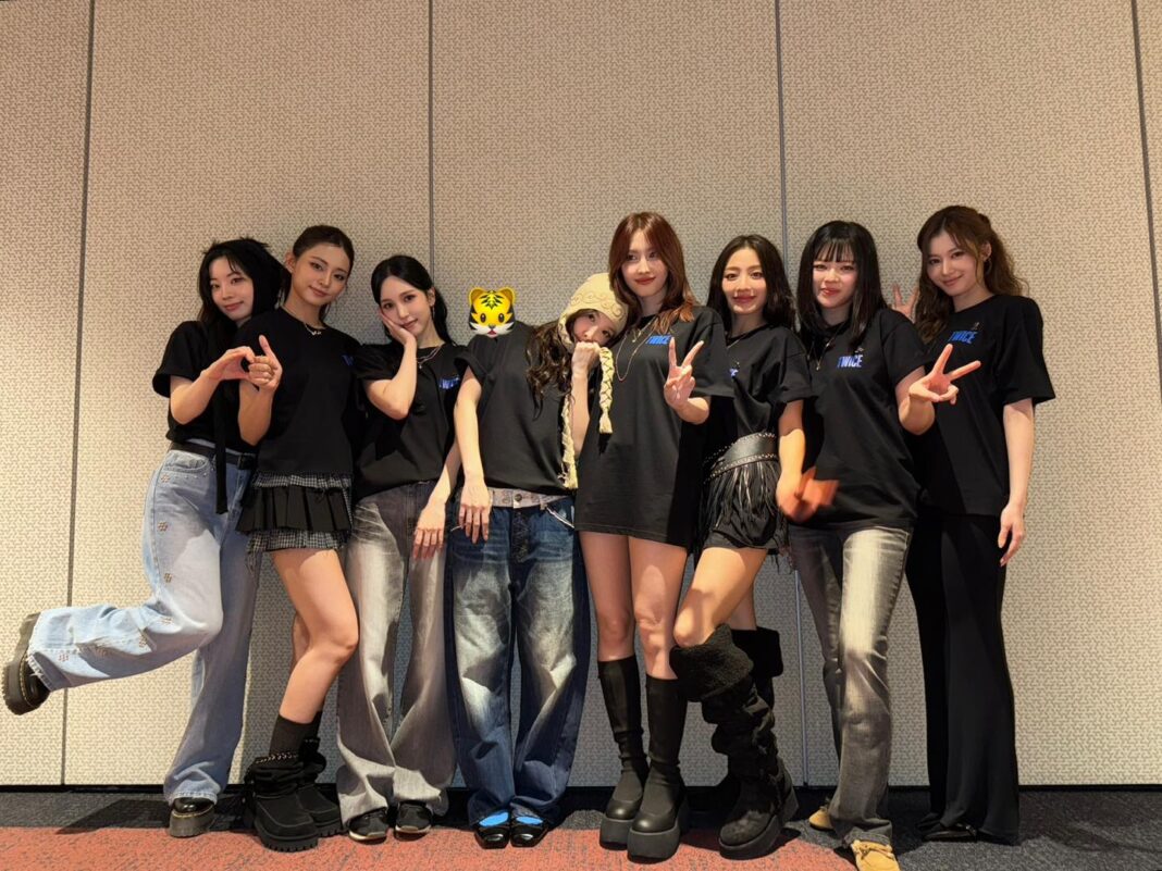 TWICE là nghệ sĩ nước ngoài đầu tiên tổ chức concert tại Sân vận động Quốc gia Nhật Bản (Ảnh: Internet)