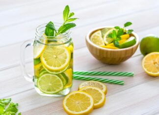7 lợi ích của việc uống nước chanh thường xuyên Nước chanh