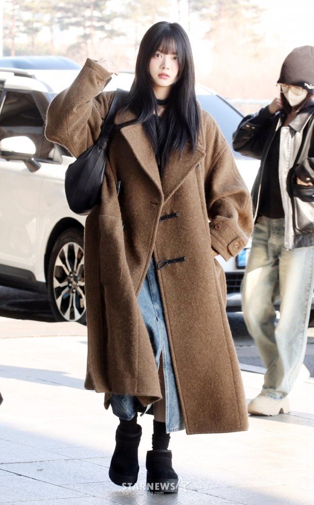 Chân váy jean tạo cảm giác thoải mái trẻ trung