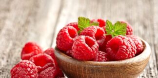 Tại sao quả mâm xôi được xem là một trong những loại trái cây tốt nhất cho sức khỏe đường ruột? Quả mâm xôi là một trong những loại trái cây rất giàu chất xơ