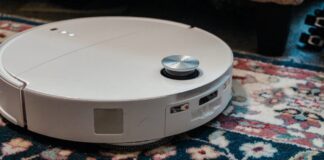 Robot hút bụi lau nhà Roborock Qrevo CurvX 13 (Ảnh: Internet)