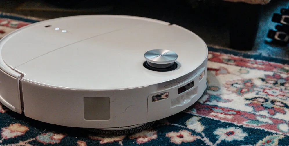 Robot hút bụi lau nhà Roborock Qrevo CurvX 13 (Ảnh: Internet)