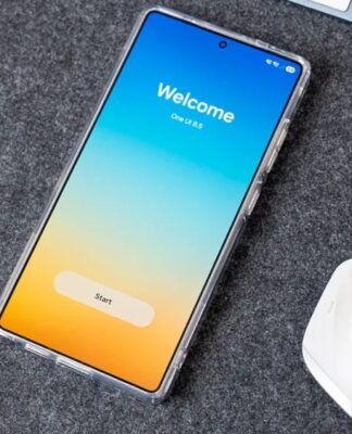 Samsung khởi động chương trình beta của One UI 8.5 cho dòng điện thoại Galaxy S25 Màn hình khởi động One UI 8.5 trên điện thoại Samsung (Ảnh: Internet)