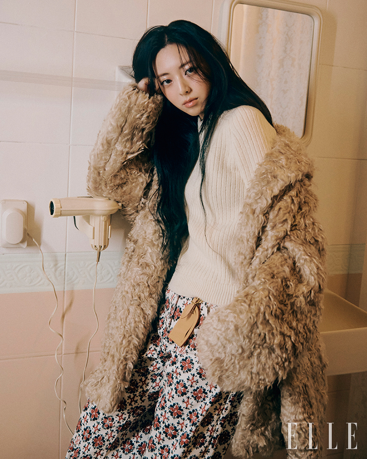 Hai vai diễn đầu tiên của Yuna có sắc thái hoàn toàn trái ngược (Ảnh: Internet)