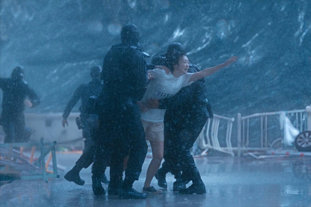 Kim Da-mi hóa thân thành người mẹ bảo vệ đứa con trong mọi hoàn cảnh (Ảnh: Internet)