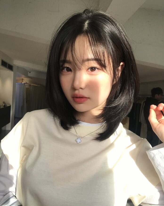 Tóc layer lửng ngắn mái bay