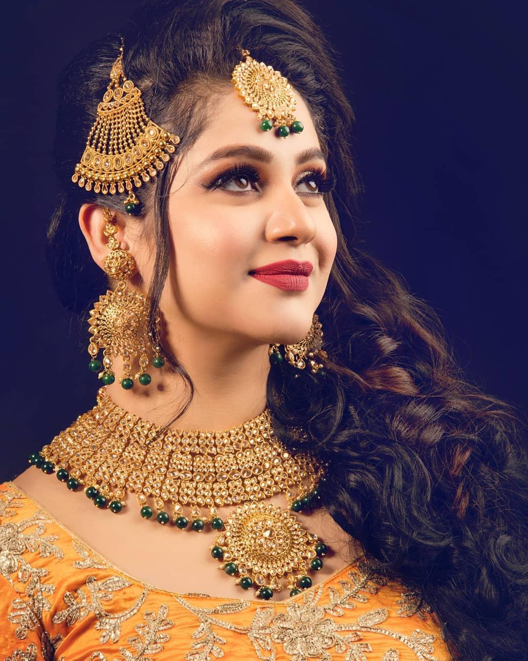 Mắt khói màu đồng