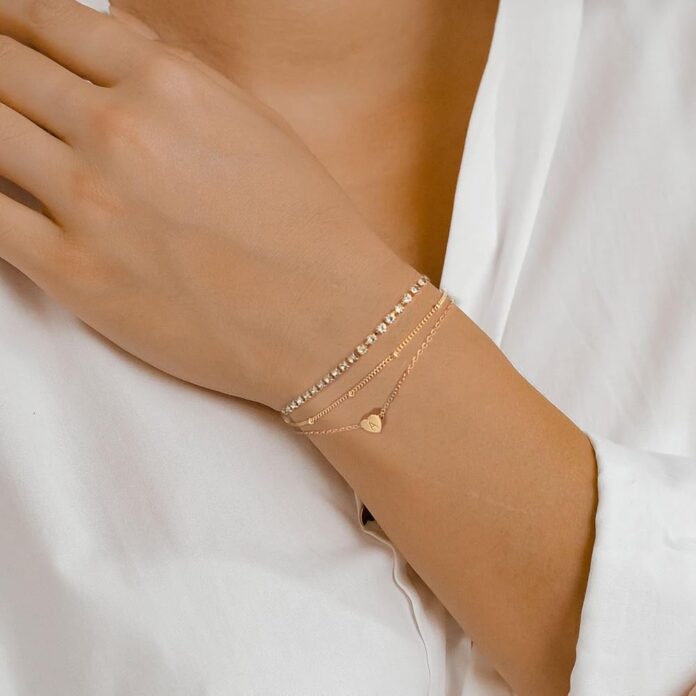 Quy trình làm trang sức vĩnh cửu nhìn chung khá đơn giản và nhanh chóng (Ảnh: Internet)