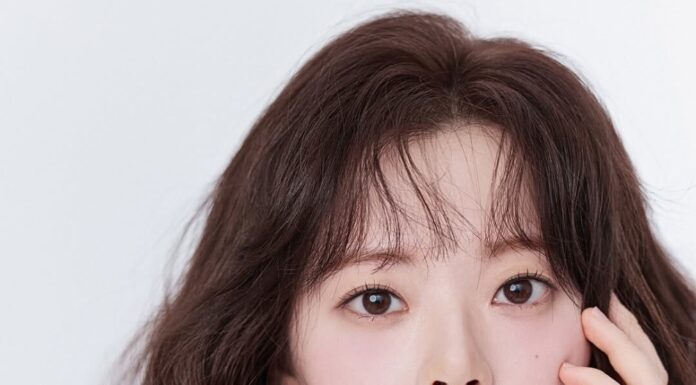 Những xu hướng tóc được dự đoán sẽ “làm mưa làm gió” trong năm 2026 xu hướng tóc: Tóc mái rèm mềm mại