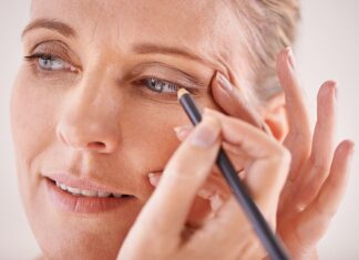 Các tông màu trung tính như nâu khói, nâu đen sẽ mang lại cảm giác mềm mại và hài hòa hơn