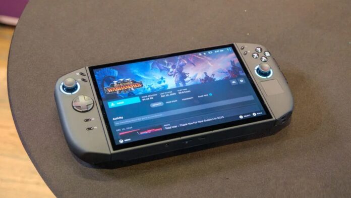 Máy chơi game Legion Go 2 của Lenovo (Ảnh: Internet)