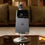 Hãng HONOR giới thiệu mẫu điện thoại có gimbal tích hợp cho camera lần đầu tiên trên thị trường Mẫu điện thoại Robot tại CES 2026 (Ảnh: Internet)