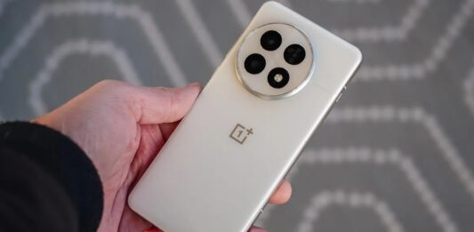 Điện thoại OnePlus 13 (Ảnh: Internet)