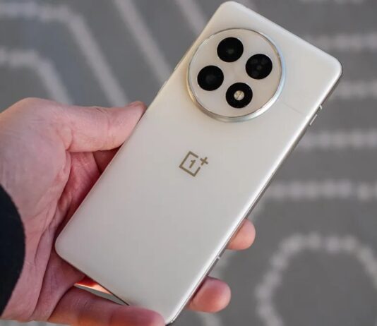 Điện thoại OnePlus 13 (Ảnh: Internet)