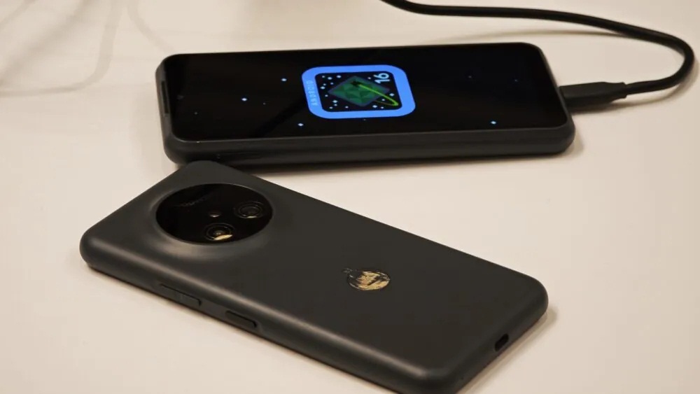 Điện thoại NexPhone với hệ điều hành Android 16 (Ảnh: Internet)