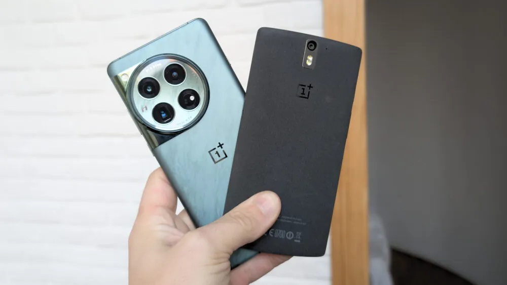 Điện thoại OnePlus One và OnePlus 12 (Ảnh: Internet)