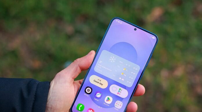 Điện thoại Galaxy S25 Plus của Samsung (Ảnh: Internet)