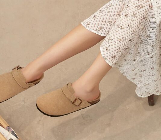 7 kiểu giày dự kiến sẽ “phủ sóng” tủ đồ Xuân-Hè 2026 Giày clogs