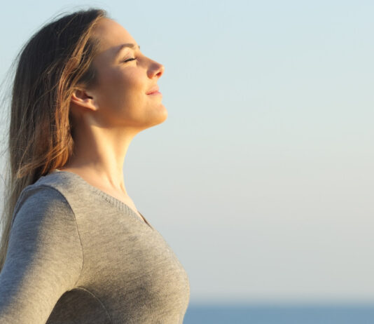 12 cách đơn giản giúp tăng sức đề kháng và hạn chế cảm lạnh