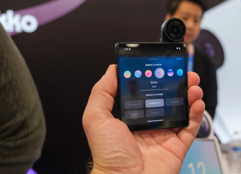 Menu AI của điện thoại Mind One (Ảnh: Internet)