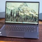 Các mẫu laptop giá rẻ với hiệu suất tốt và trải nghiệm mượt mà bạn nên mua trong năm 2026 Laptop Lenovo IdeaPad Flex 5 Chromebook (2023) (Ảnh: Internet)