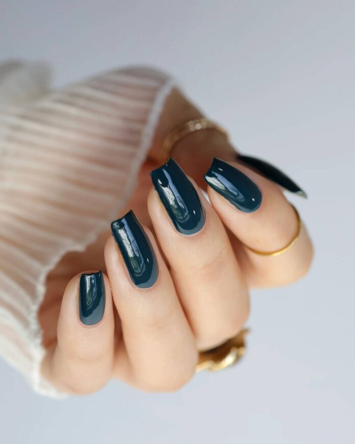 Xanh ngọc nửa đêm