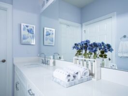 màu sơn phòng tắm thịnh hành trong năm 2026 Màu xanh tím