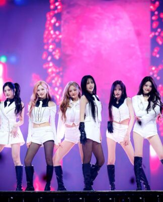 IVE chuẩn bị phát hành album mới vào tháng 2 IVE chuẩn bị phát hành album mới vào tháng 2 (Ảnh: Internet)