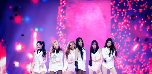 IVE chuẩn bị phát hành album mới vào tháng 2 (Ảnh: Internet)