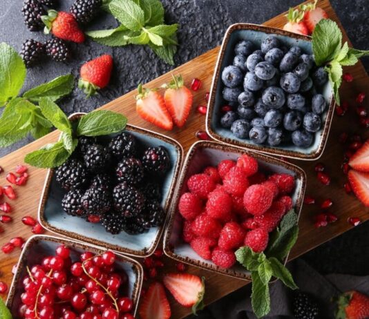 6 loại trái cây giúp giảm đau bụng kinh một cách tự nhiên Các loại quả mọng