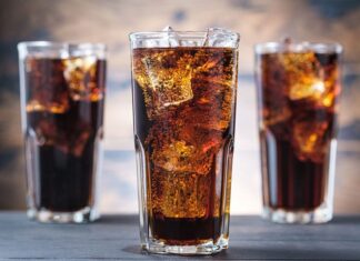 Uống soda ăn kiêng thường xuyên ảnh hưởng đến sức khỏe gan như thế nào? Mất cân bằng hệ vi sinh đường ruột