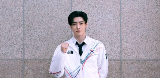 Sunghoon (ENHYPEN) rước đuốc tại Thế vận hội Milan Cortina Sunghoon (ENHYPEN) nhận vinh dự lớn tại Thế vận hội Mùa đông Milan Cortina 2026 (Ảnh: Internet)