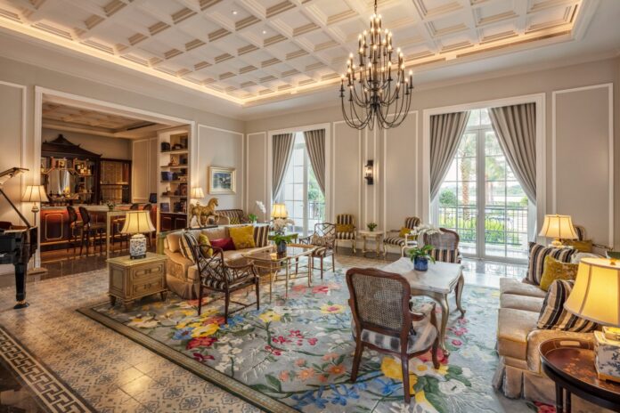 Phòng khách đẹp nhất năm 2026 sẽ là những không gian trông như được sưu tầm qua năm tháng