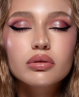 Phấn mắt đổi màu