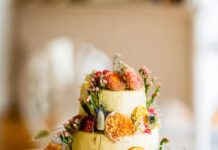 Bánh cưới có hương vị cổ điển