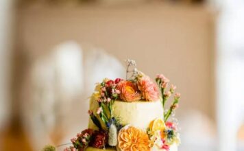 Bánh cưới có hương vị cổ điển