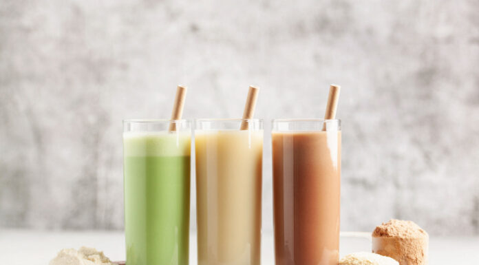 Dùng bột protein bao nhiêu mỗi ngày là an toàn? Những điều bạn cần biết trước khi bổ sung bột protein Đối với những người đã được chẩn đoán mắc bệnh thận mạn tính hoặc có nguy cơ cao mắc bệnh thận