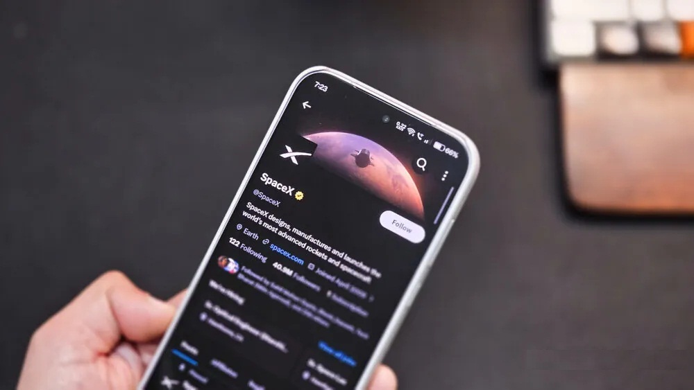 Công ty SpaceX của Elon Musk có thể sản xuất điện thoại mang thương hiệu riêng kết nối Starlink?